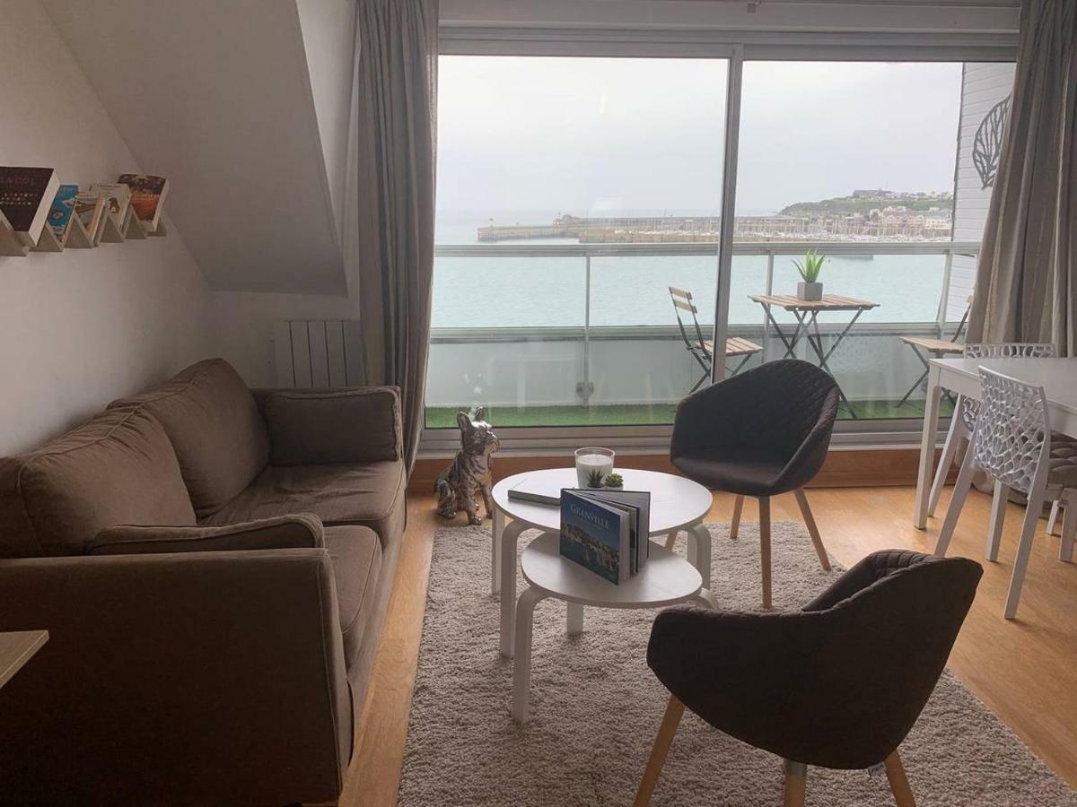 Un Balcon Sur La Mer, Acces Direct A La Plage Granville Dış mekan fotoğraf